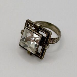 VINTAGE Gold-Tone Square Crystal Adjustable Ring